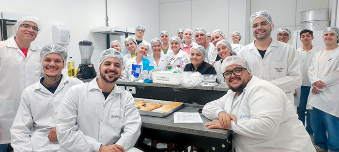 UNIESI: Farmácia em Ação - Desvendando a Microbiologia dos Alimentos!