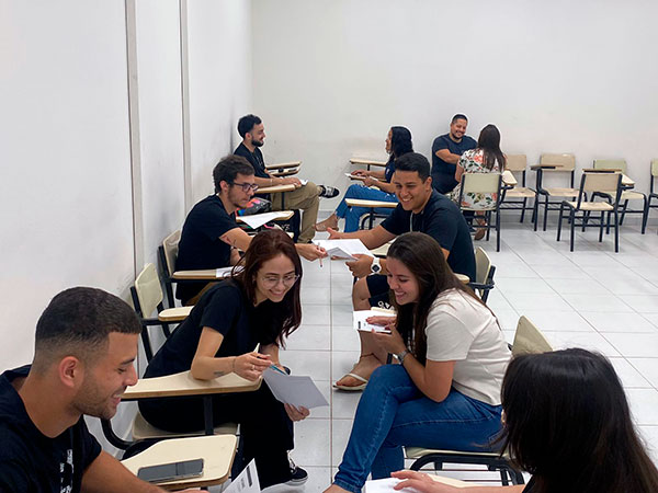 Alunos de Administração e Psicologia realizam simulado de recrutamento e seleção