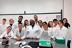 Alunos da ETEC João Maria Stevanatto realizam atividades práticas em laboratórios do UNIESI